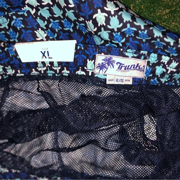Trunks Surf and Swim Co. Brand Men’s Chevron Turtle Mesh Lined Trunks Size XL - Picture 8 of 12